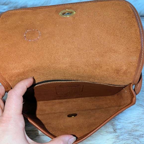 One of a Kind Vintage Coach Dinky - Picture 13 of 14